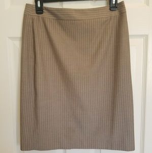 Ann Taylor size 4 striped pencil skirt